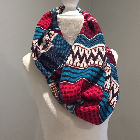 Multi Color Knit Infinity Scarf - Picture 2 of 4